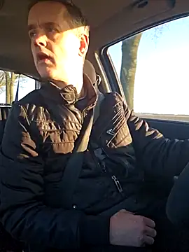 Snapshot of Hectorthyssen1 chatting on 5, 3, 2025 Hectorthyssen1 online show from 5, 3, 2025