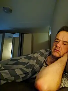 Snapshot of Hectorthyssen1 chatting on 27, 9, 2025 Hectorthyssen1 online show from 27, 9, 2025