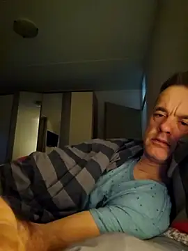 Snapshot of Hectorthyssen1 chatting on 26, 10, 2025 Hectorthyssen1 online show from 26, 10, 2025