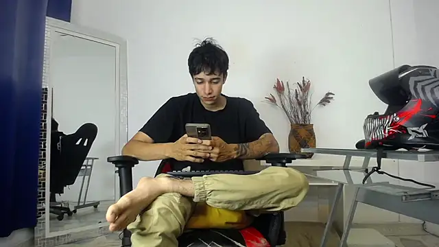 Snapshot of Zacktk7 chatting on 20, 1, 2025 Zacktk7 online show from 20, 1, 2025