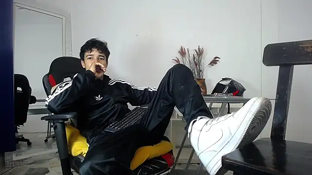 Snapshot of Zacktk7 chatting on 22, 1, 2025 Zacktk7 online show from 22, 1, 2025