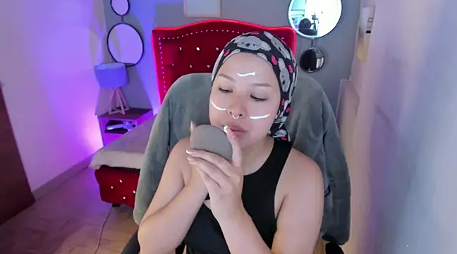 Namiko Park online show from 20, 2, 2025