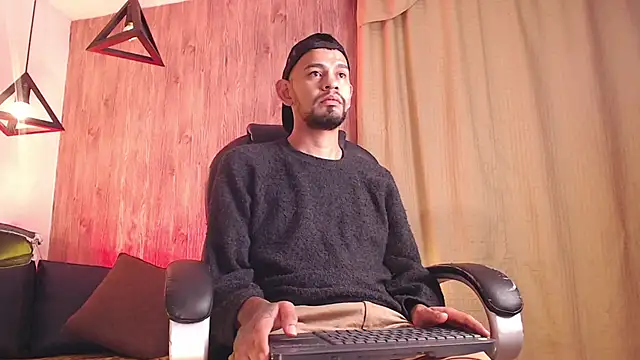 Bedobigcock online show from 13, 2, 2025