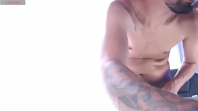 Bedobigcock online show from 10, 3, 2025