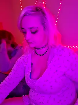 IzanamiNova online show from 12, 2, 2025