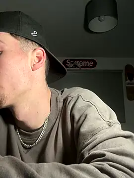 MikesWood21 online show from 3, 12, 2024