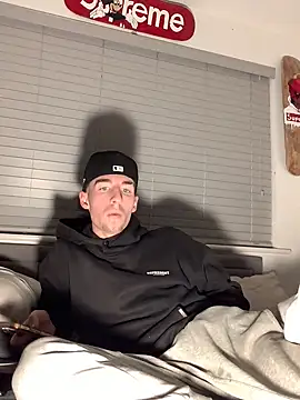 MikesWood21 online show from 20, 1, 2025