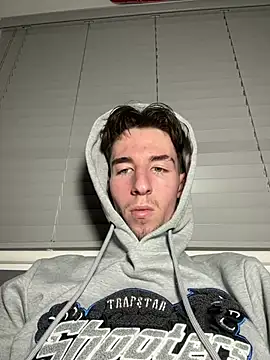 MikesWood21 online show from 13, 2, 2025