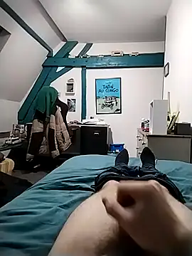 Snapshot of JulesG18 chatting on 3, 3, 2026 JulesG18 online show from 3, 3, 2026