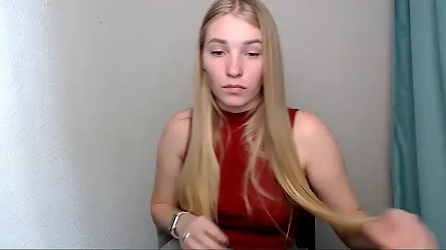 Snapshot of Queen_ofLove chatting on 19, 3, 2026 Queen ofLove online show from 19, 3, 2026