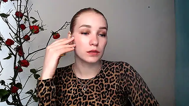 Snapshot of Queen_ofLove chatting on 26, 3, 2026 Queen ofLove online show from 26, 3, 2026