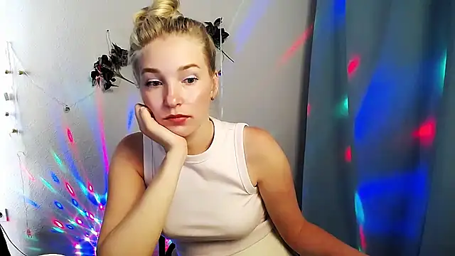 Queen ofLove online show from 24, 5, 2026