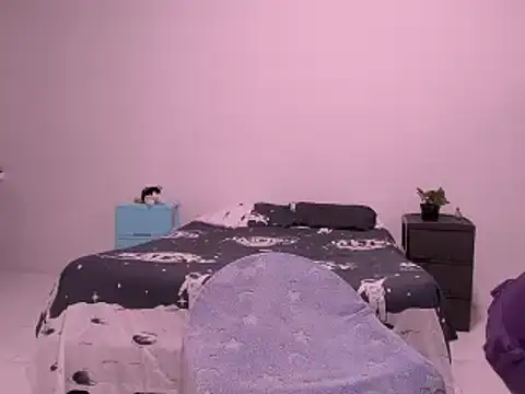 Snapshot of isabella_tasty25 chatting on 27, 11, 2025 isabella tasty25 online show from 27, 11, 2025