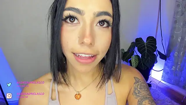 AndreaVelasco online show from 30, 1, 2025