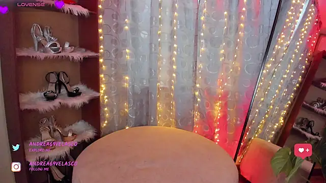 AndreaVelasco online show from 28, 2, 2025