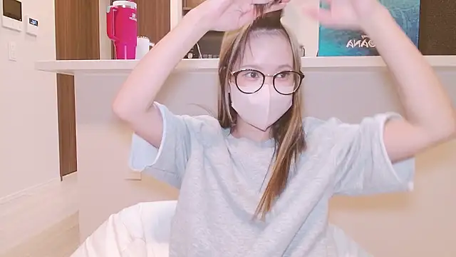  hina chan  online show from 22, 2, 2026