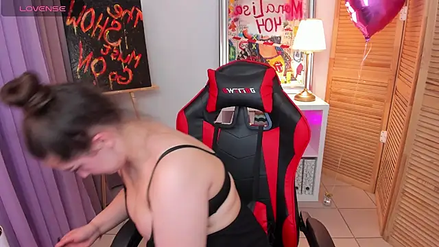 Aria Blisss online show from 27, 2, 2025