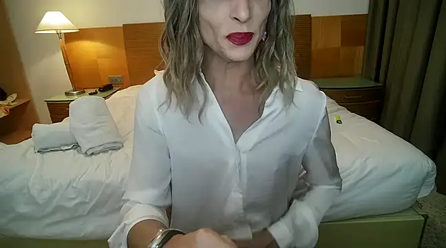 UnaDiosa online show from 8, 2, 2025