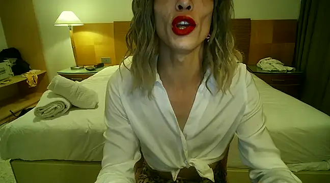 UnaDiosa online show from 9, 2, 2025