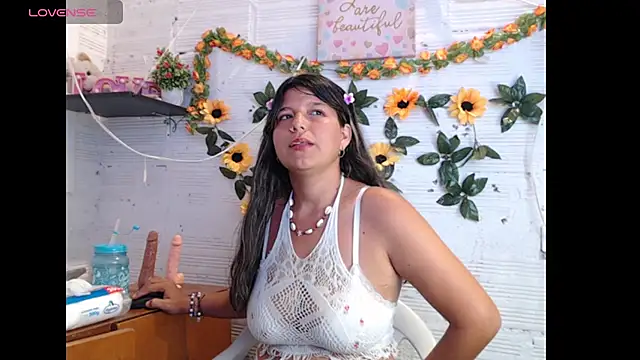 Snapshot of Im_Antonellasex chatting on 21, 4, 2026 Im Antonellasex online show from 21, 4, 2026