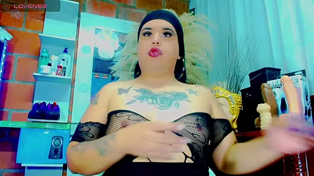 Snapshot of nauthyvalentina chatting on 13, 2, 2026 nauthyvalentina online show from 13, 2, 2026