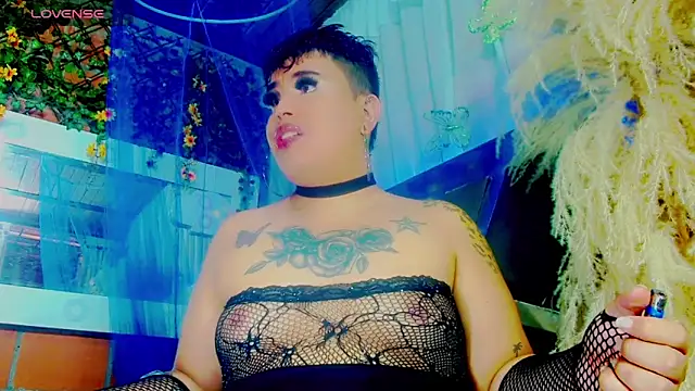 Snapshot of nauthyvalentina chatting on 25, 4, 2026 nauthyvalentina online show from 25, 4, 2026