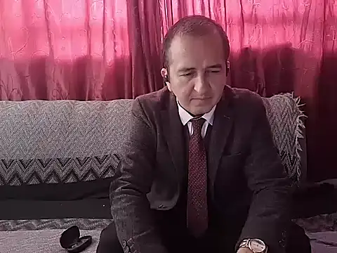 yazforeSolo online show from 1, 10, 2025