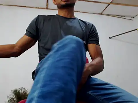 fernandez latinblackk online show from 4, 1, 2025