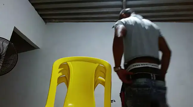 fernandez latinblackk online show from 12, 3, 2025