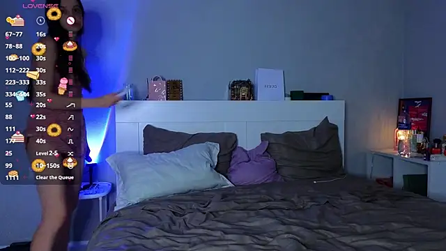 Sweet Evva online show from 18, 9, 2025