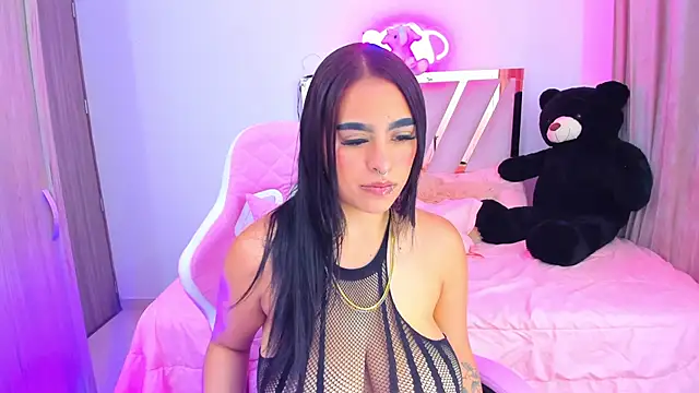 Snapshot of Sofia_martiin chatting on 21, 12, 2024 Sofia martiin online show from 21, 12, 2024