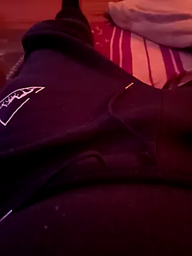 Snapshot of ich411983 chatting on 15, 12, 2025 ich411983 online show from 15, 12, 2025