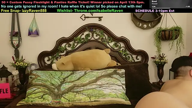 Snapshot of IsabelleRaven chatting on 7, 4, 2026 IsabelleRaven online show from 7, 4, 2026