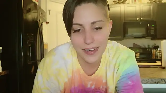 Snapshot of IsabelleRaven chatting on 28, 4, 2026 IsabelleRaven online show from 28, 4, 2026