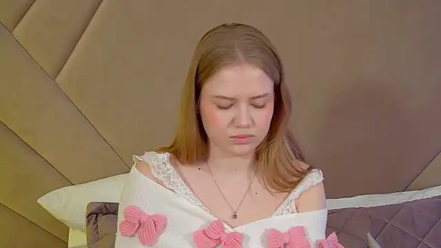 SelinSwarovski online show from 20, 12, 2025