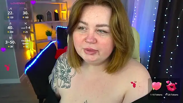 Snapshot of ZaraReignn chatting on 3, 1, 2025 ZaraReignn online show from 3, 1, 2025