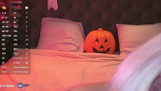 ZaraReignn online show from 26, 10, 2025