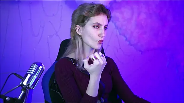 LuxRayi online show from 5, 1, 2025