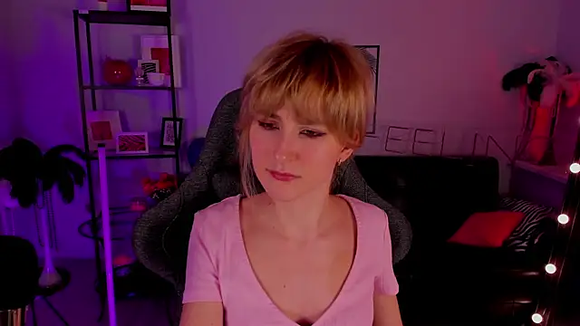 LuxRayi online show from 7, 1, 2025