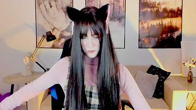 LuxRayi online show from 28, 1, 2025