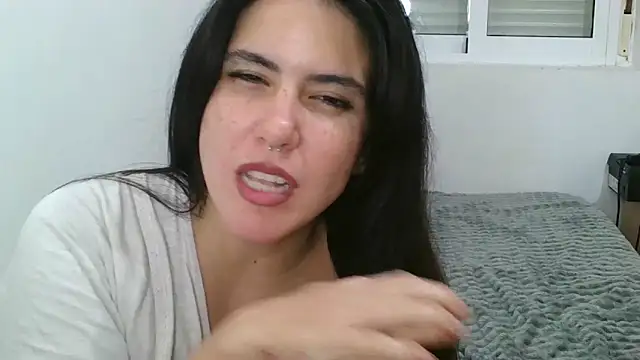 Snapshot of AbyCarson chatting on 24, 12, 2024 AbyCarson online show from 24, 12, 2024