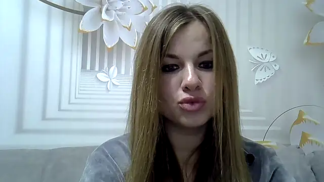 Snapshot of TinaFun4u chatting on 1, 12, 2024 TinaFun4u online show from 1, 12, 2024