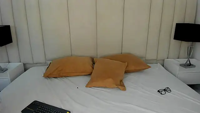 NataGarcia online show from 16, 4, 2026