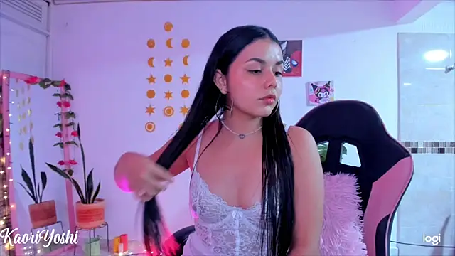 Kaoriyoshii online show from 21, 9, 2025