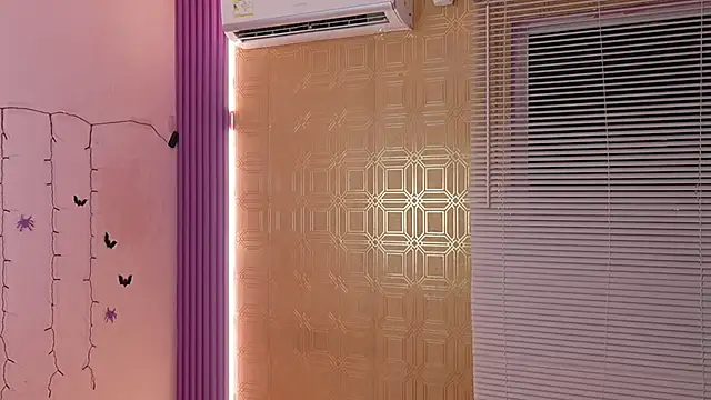 Bella19  online show from 28, 10, 2025