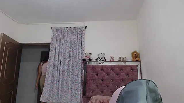 Snapshot of jaky_reyes chatting on 13, 2, 2025 jaky reyes online show from 13, 2, 2025