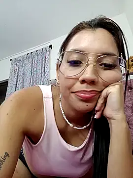 Snapshot of jaky_reyes chatting on 13, 2, 2025 jaky reyes online show from 13, 2, 2025