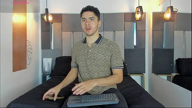 LiamNovak online show from 8, 1, 2026