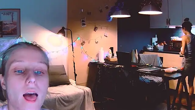 KatiKate online show from 21, 12, 2024