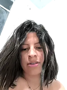 Snapshot of ShyVibes_ chatting on 22, 1, 2025 ShyVibes online show from 22, 1, 2025